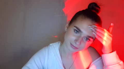 Adele Amore online show from 03/10/25, 07:40