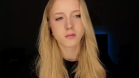 Adele online show from 04/10/26, 09:19