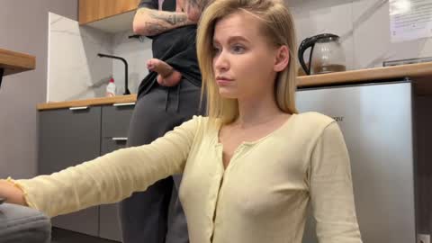 Adele Nick online show from 04/13/26, 03:45