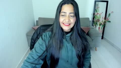 Snapshot of adele_sweett chatting on 10/18/25, 10:27 Carolina online show from 10/18/25, 10:27