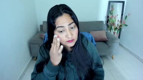 Snapshot of adele_sweett chatting on 11/04/25, 10:14 Carolina online show from 11/04/25, 10:14