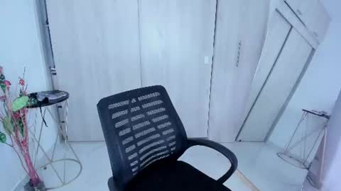 Carolina online show from 07/08/26, 11:04