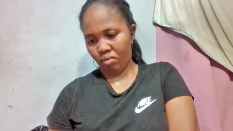 adelealy online show from 05/08/26, 07:03
