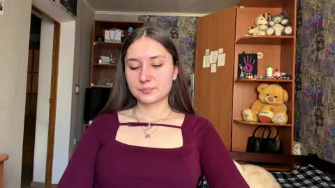 Snapshot of adeleapel chatting on 04/02/26, 11:08 Poly online show from 04/02/26, 11:08