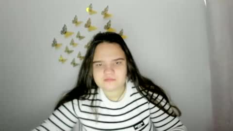 Snapshot of adelecruzz chatting on 02/05/25, 01:22 adelecruzz online show from 02/05/25, 01:22