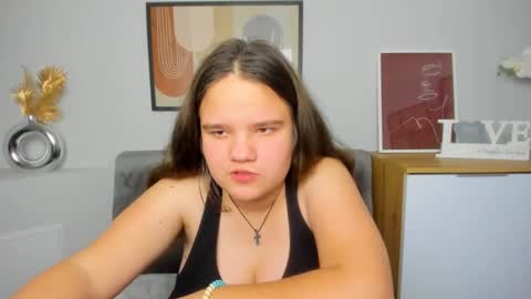 Snapshot of adelecruzz chatting on 02/26/25, 05:39 adelecruzz online show from 02/26/25, 05:39