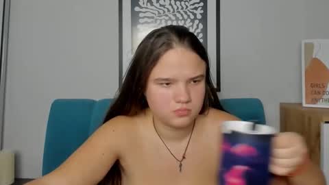 adelecruzz online show from 12/05/25, 01:09