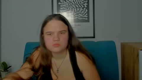 adelecruzz online show from 02/18/26, 08:10