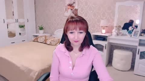 Snapshot of adelemoran chatting on 02/09/25, 07:09 AdeleMoran online show from 02/09/25, 07:09