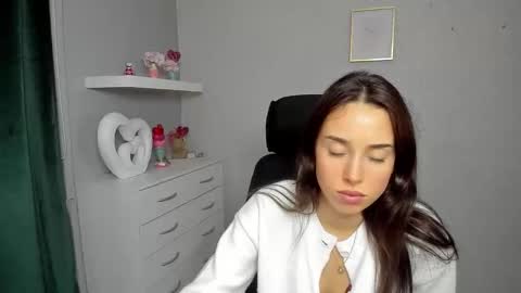 Adele online show from 03/16/26, 06:28