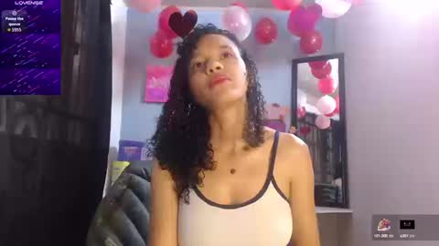 Snapshot of adeleth_blue chatting on 09/19/25, 12:50 Adeleth online show from 09/19/25, 12:50