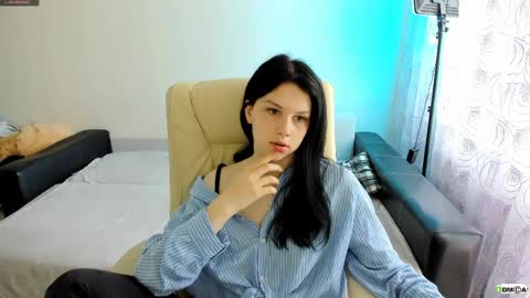Snapshot of adelina_xxx chatting on 05/20/26, 10:54 adelina_xxx online show from 05/20/26, 10:54