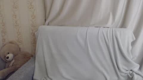 Snapshot of adelinalawson chatting on 12/10/24, 04:06 adelinalawson online show from 12/10/24, 04:06