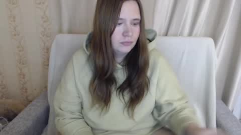 Snapshot of adelinalawson chatting on 12/18/24, 06:03 adelinalawson online show from 12/18/24, 06:03