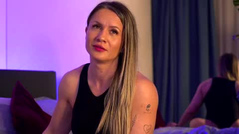 Adeline online show from 04/07/26, 03:07