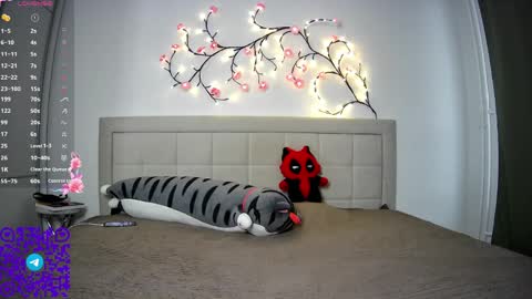 Anna online show from 04/26/26, 02:59