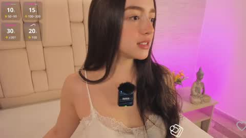Snapshot of adelinewhite1 chatting on 05/25/26, 11:16 adeline online show from 05/25/26, 11:16