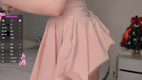 Snapshot of adelins_peach chatting on 01/19/26, 11:14 adelins_peach online show from 01/19/26, 11:14