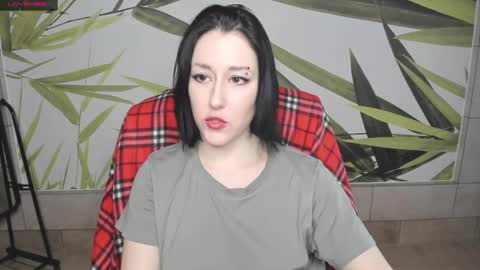 Snapshot of adell_berry chatting on 02/28/25, 02:42 Adel online show from 02/28/25, 02:42