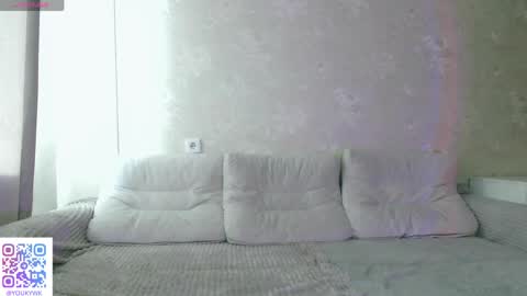 Adel online show from 04/01/26, 02:45