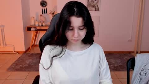 Snapshot of adelleb chatting on 02/02/25, 12:46 Your sweet girl online show from 02/02/25, 12:46