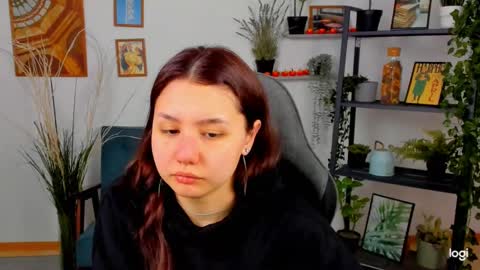 Snapshot of adelleb chatting on 02/18/25, 10:38 Your sweet girl online show from 02/18/25, 10:38