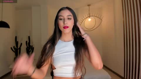 Snapshot of adharadonnet chatting on 03/09/25, 11:03 Adhara online show from 03/09/25, 11:03