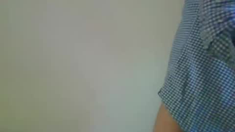 Snapshot of adj71 chatting on 05/18/26, 04:35 ADJ777 online show from 05/18/26, 04:35