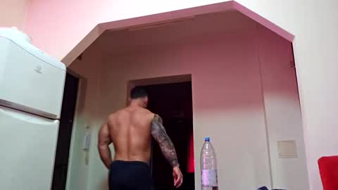 Adonis online show from 10/25/25, 06:54