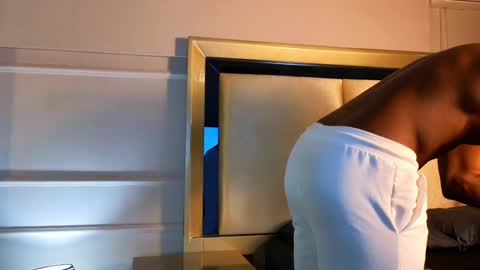 Adonis Knight  online show from 01/22/25, 01:00