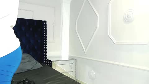 Adonis Knight  online show from 01/23/25, 12:41