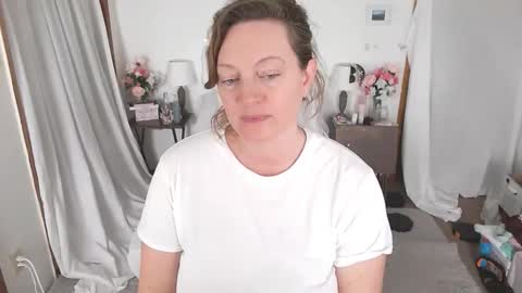 Snapshot of adorable22 chatting on 05/27/26, 03:31 adorable22 online show from 05/27/26, 03:31