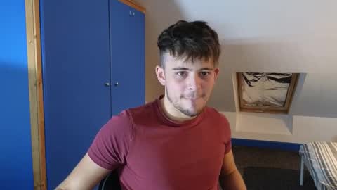 Snapshot of adr_twink chatting on 10/09/25, 11:25 ADR Twink online show from 10/09/25, 11:25