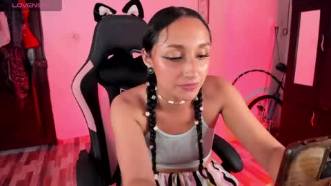 Snapshot of adrena_10 chatting on 04/24/26, 10:01 Adrena10 online show from 04/24/26, 10:01