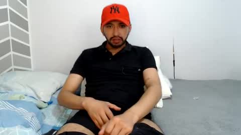 Adrian Falcon online show from 06/13/26, 05:49