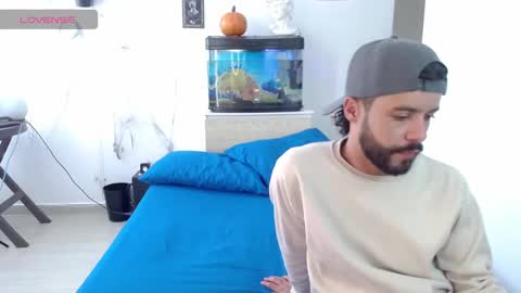 adrian morelli online show from 10/12/25, 07:02