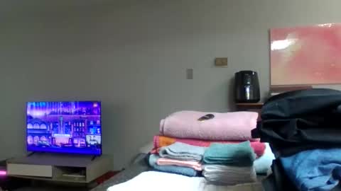 Snapshot of adriana318798 chatting on 02/05/26, 05:50 Princess Adri online show from 02/05/26, 05:50