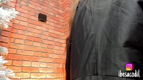 Snapshot of adriana_allen chatting on 12/23/24, 10:55 Adri online show from 12/23/24, 10:55