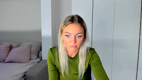 Adriana online show from 05/16/26, 06:21
