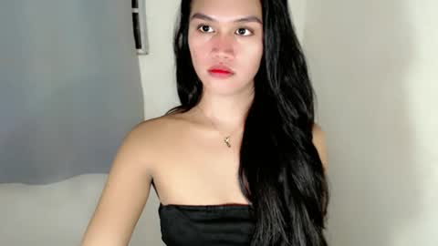 Snapshot of adriana_slutt chatting on 10/25/25, 02:19 adriana_slutt online show from 10/25/25, 02:19