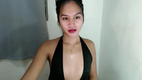 Snapshot of adriana_slutt chatting on 11/04/25, 01:05 adriana_slutt online show from 11/04/25, 01:05