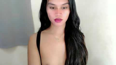 Snapshot of adriana_slutt chatting on 12/13/25, 10:15 adriana_slutt online show from 12/13/25, 10:15