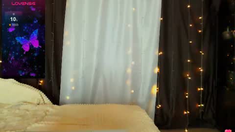 Snapshot of adriana_sweet_24 chatting on 07/25/26, 07:17 Adriana Sweet 24 online show from 07/25/26, 07:17