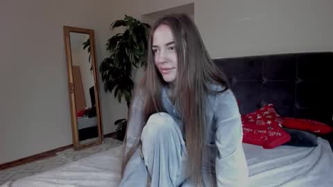 Snapshot of adrianacult chatting on 01/11/26, 06:29 Adriana online show from 01/11/26, 06:29