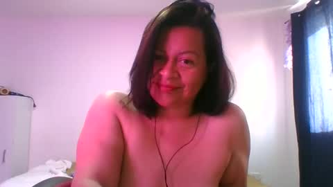 adrianagogo18 online show from 10/09/25, 12:58