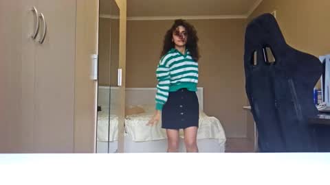 Snapshot of adrianasegrest chatting on 12/02/25, 07:47 adrianasegrest online show from 12/02/25, 07:47