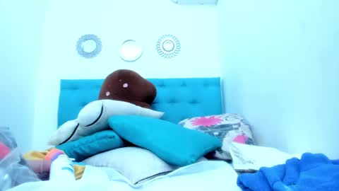 adriana online show from 09/20/25, 04:19