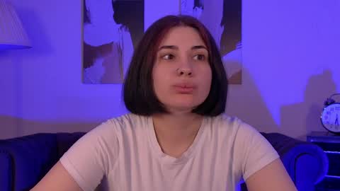 AdrianaTores online show from 06/03/26, 07:08