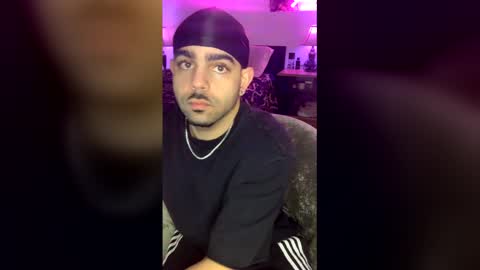 Snapshot of adrianjaxxxon chatting on 12/16/25, 02:49 AdrianJaxxxon online show from 12/16/25, 02:49