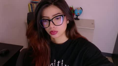 Adriana  online show from 05/07/26, 09:03